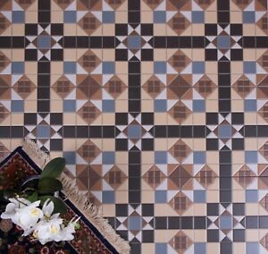 موزاییک حیاطی